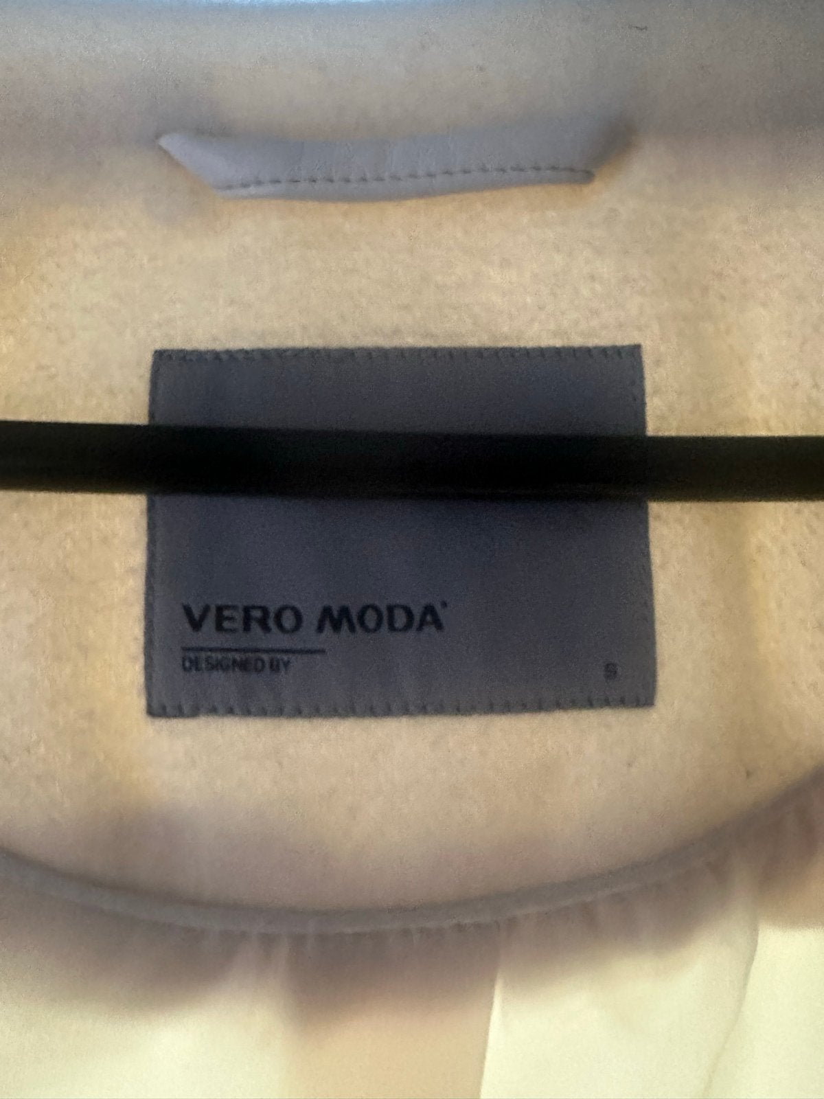 Tussenjasje - Vero Moda - maat S, Ophalen, Zo goed als nieuw, Maat 36 (S), Beige