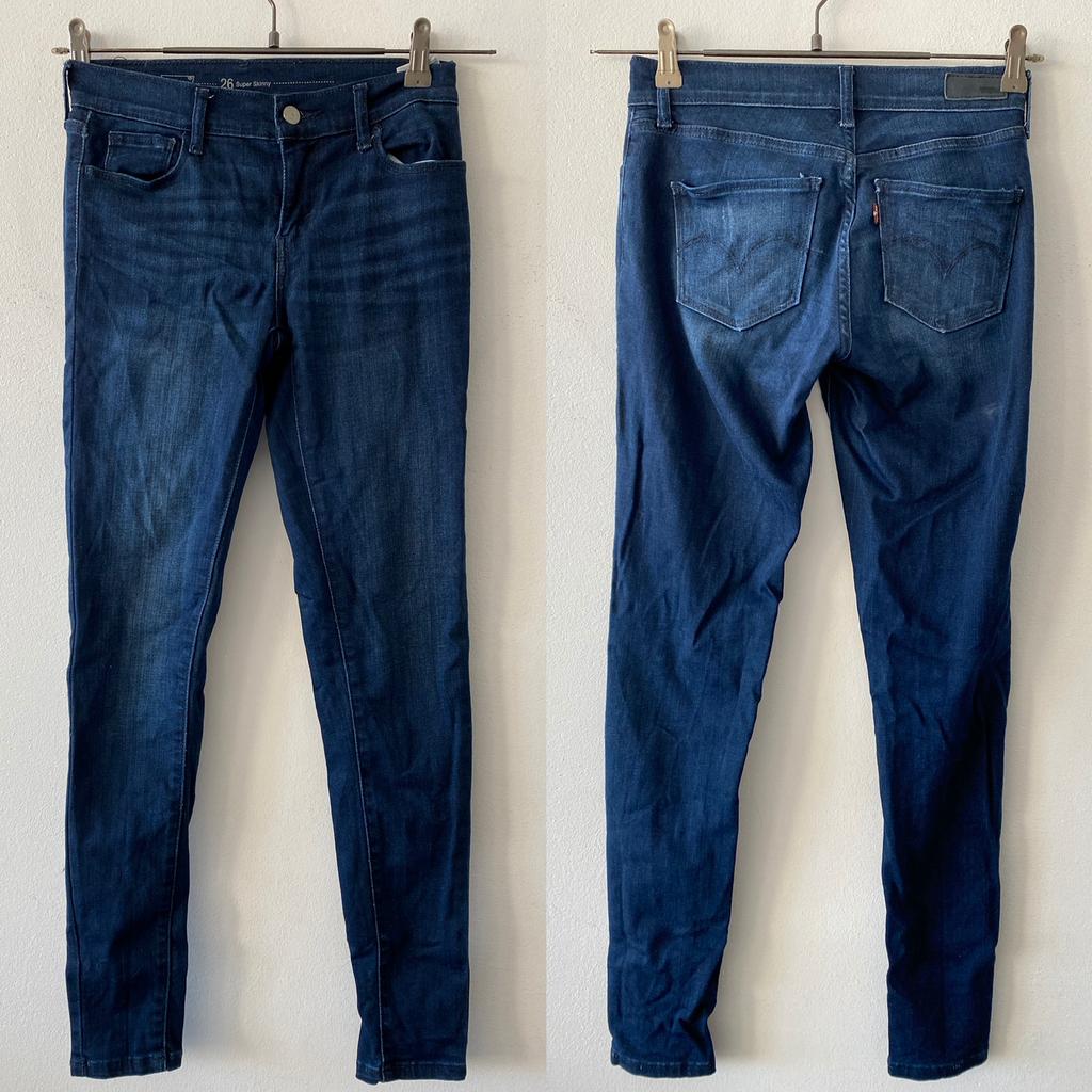 Levi's spijkerbroek super skinny blauw W26 L30 katoen jeans, Blauw, Ophalen of Verzenden, Zo goed als nieuw, W27 (confectie 34) of kleiner