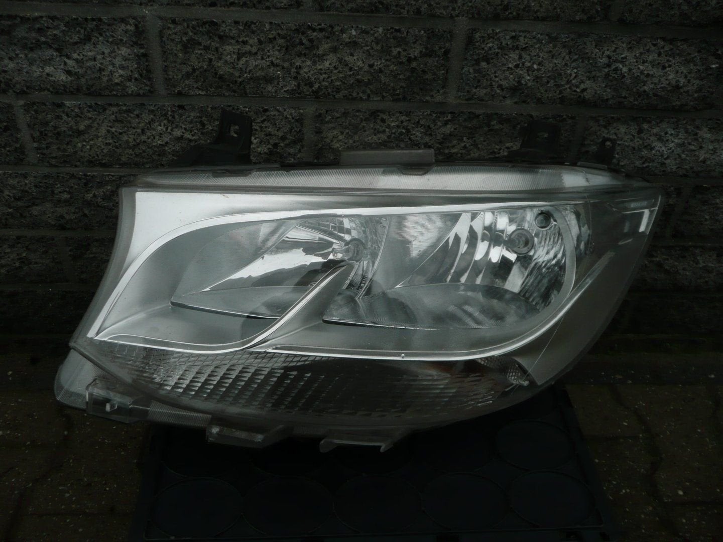 Mercedes-Benz Sprinter W910 Koplamp A9109060000 Links, Auto-onderdelen, Gebruikt, -, Ophalen of Verzenden, -
