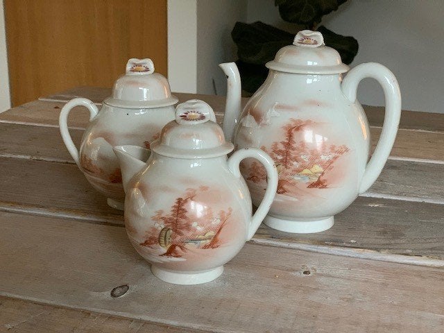 Oud chinees theestel theepot melk en suikerpot. Porselein., Antiek en Kunst, Ophalen