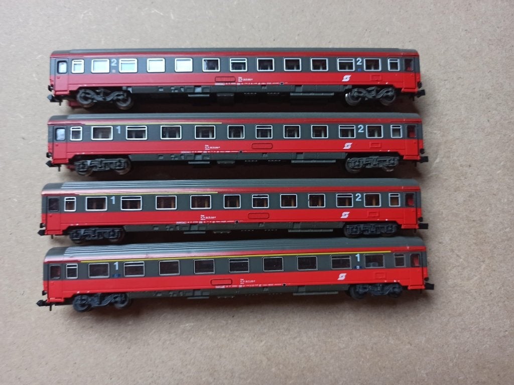 Set van 5 ÖBB reizigersrijtuigen (N-schaal 1:160), Overige merken, Gebruikt, Gelijkstroom, Overige typen
