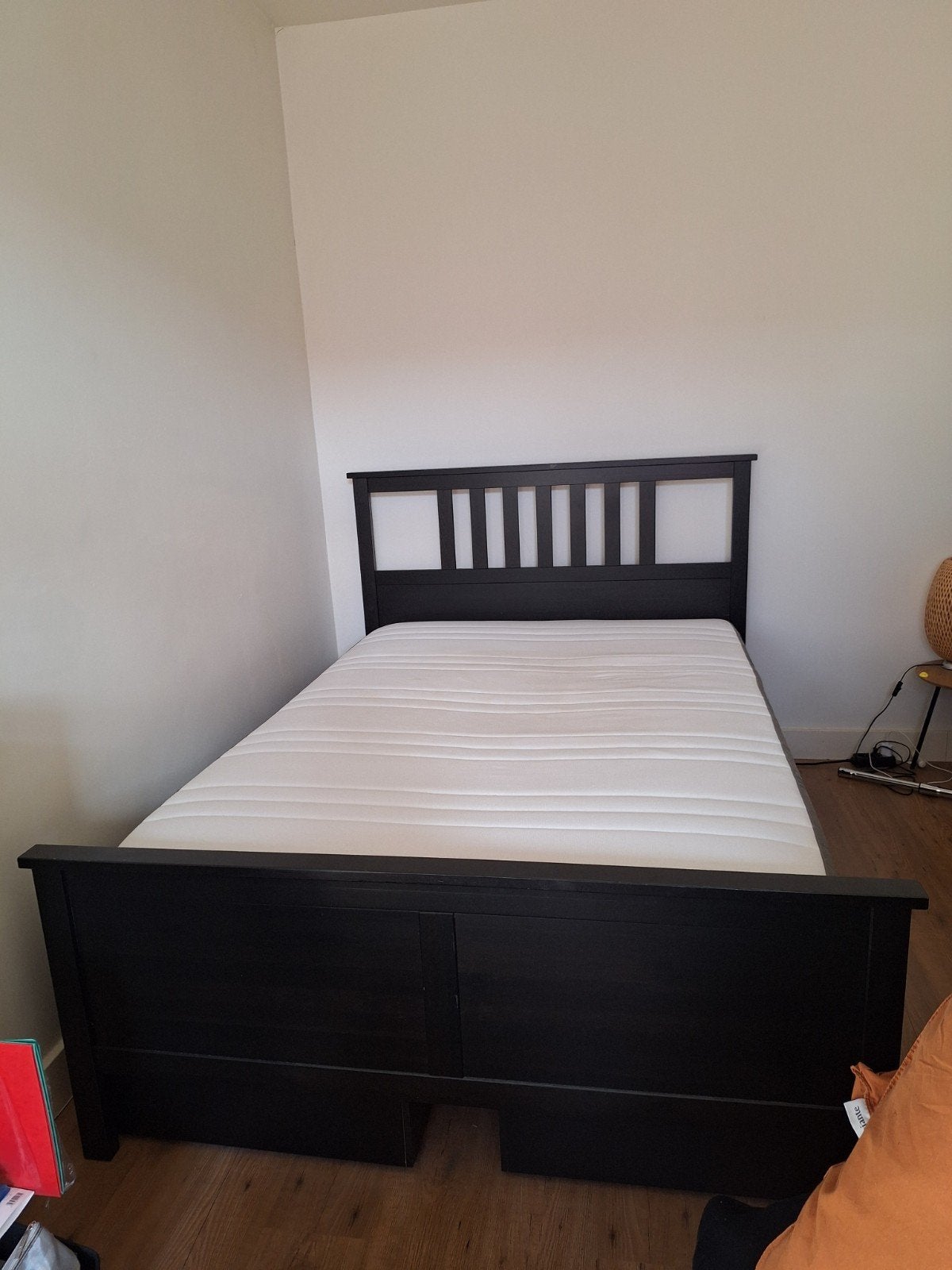 IKEA Hemnes bedframe incl. 4 lades, lattenbodem en matras, Huis en Inrichting, Slaapkamer | Bedden, Ophalen, Gebruikt, Tweepersoons