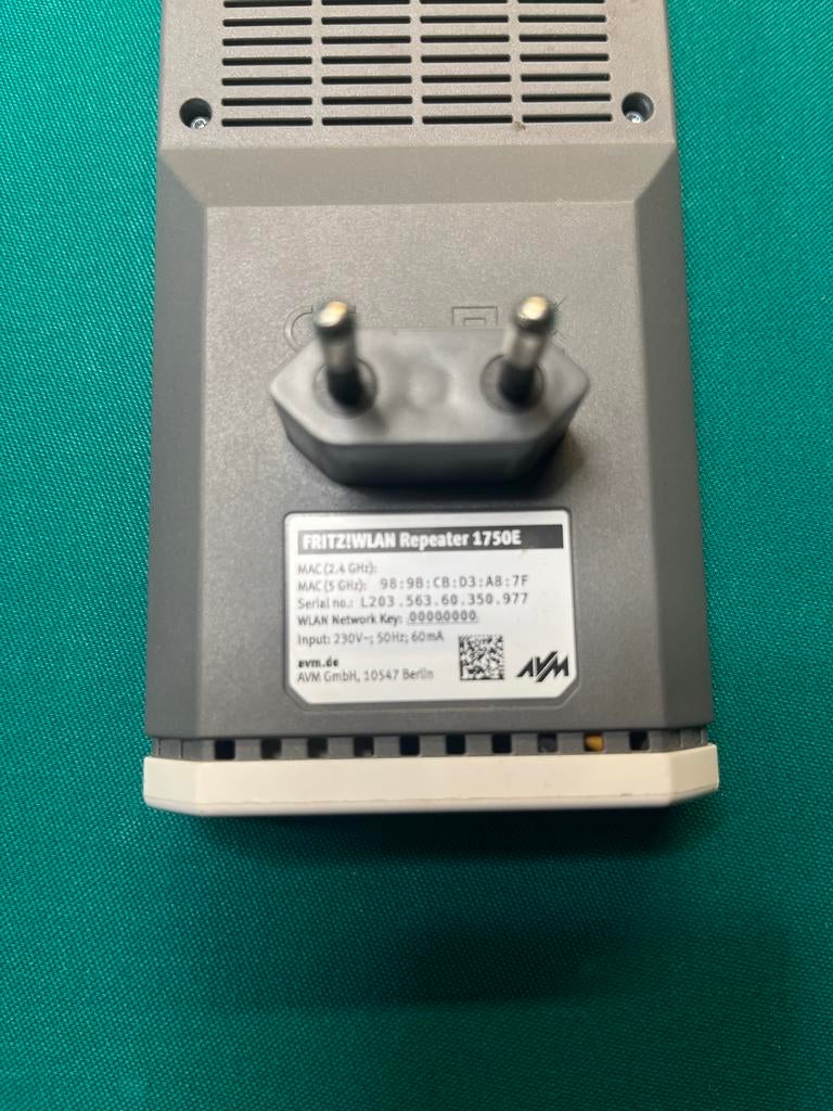 AVM FRITZ!WLAN Repeater 1750E - Wifi Versterker, Computers en Software, WiFi-versterkers, Ophalen, Zo goed als nieuw