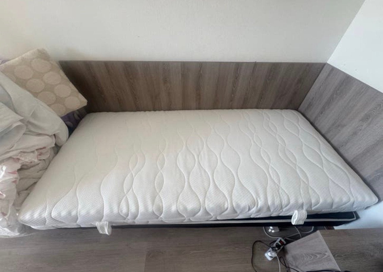 90x200 mattress dreamzone, Ophalen, Zo goed als nieuw, Eenpersoons, 90 cm