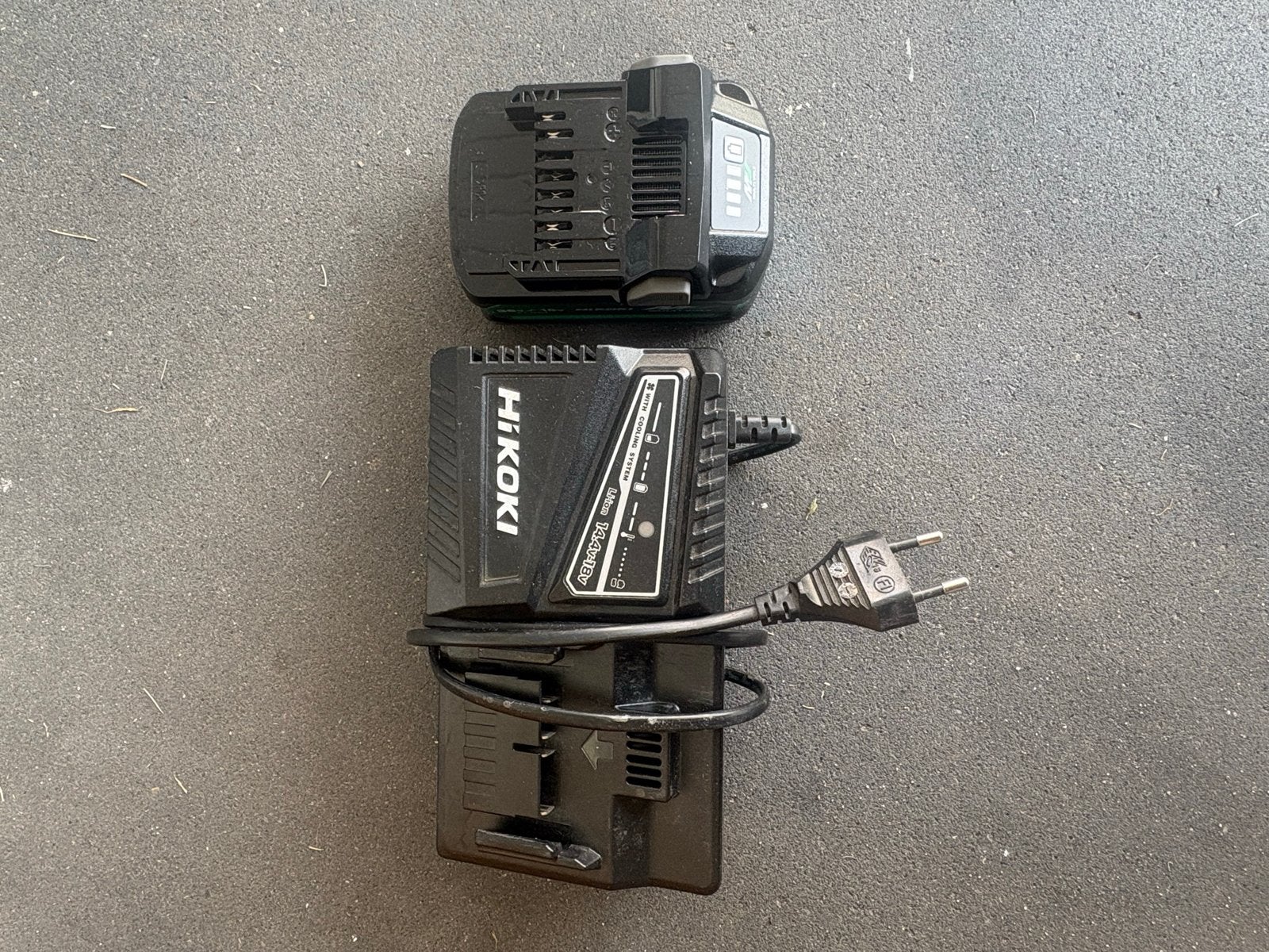 Nieuwe Hikoki accu plus lader 36A18X 18V/36V 2.5Ah/5.0Ah, Ophalen of Verzenden, Nieuw, Overige merken, Overige typen