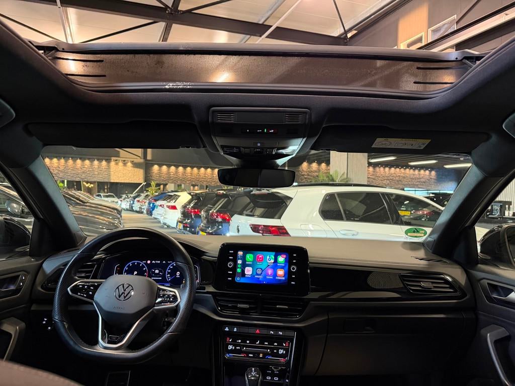 Volkswagen T-Roc 1.5 TSI 3X R-Line|PANO|ACC|CAM|BOMVOL!, 1258 kg, Euro 6, 4 cilinders, 150 pk