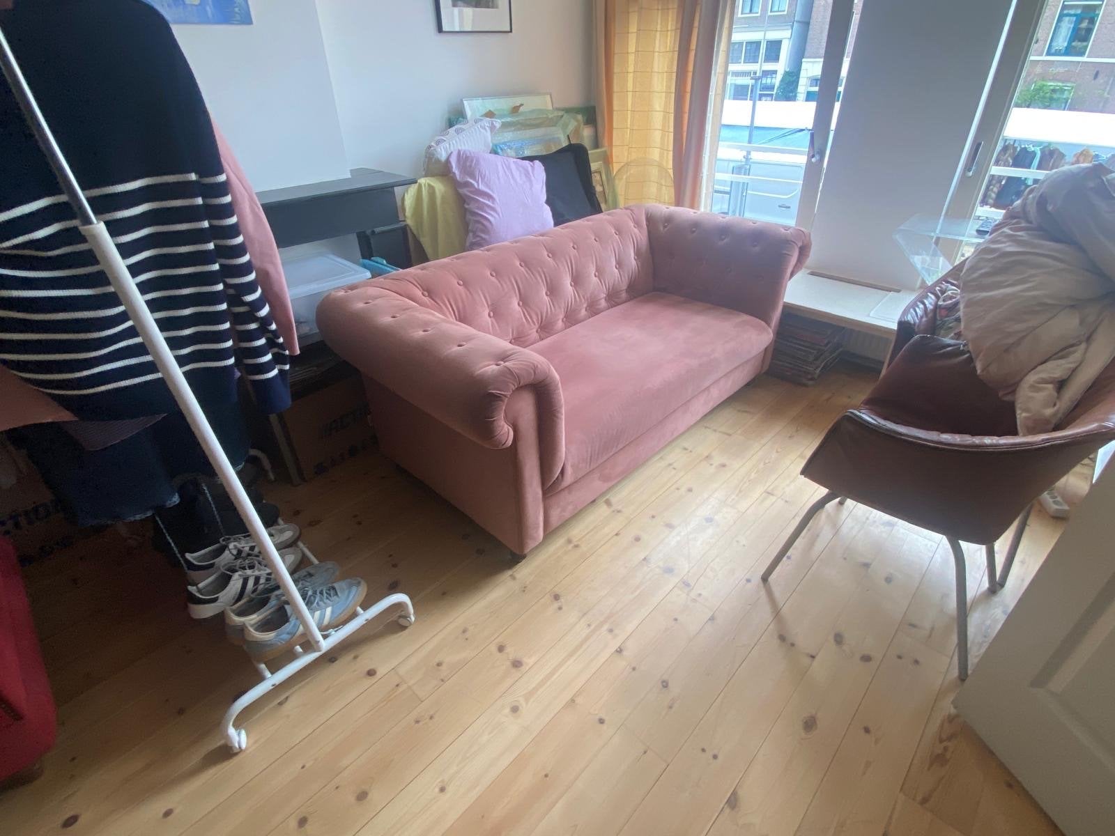 Roze fluwelen tweepersoonsbank - Chesterfield stijl, Ophalen, Gebruikt, 150 tot 200 cm, Tweepersoons