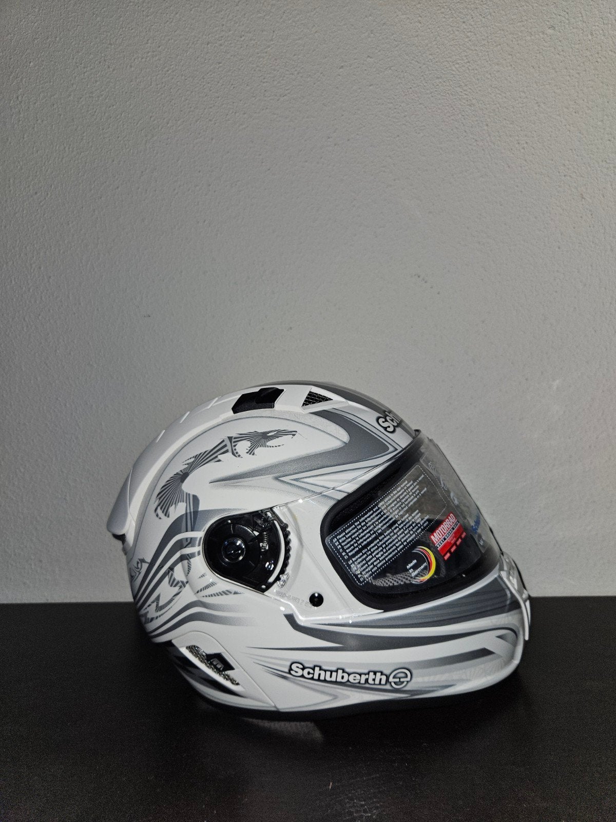 Schuberth SR1 motorhelm, Motoren, Kleding | Motorhelmen, Integraalhelm, S, Overige merken, Nieuw met kaartje, Ophalen of Verzenden