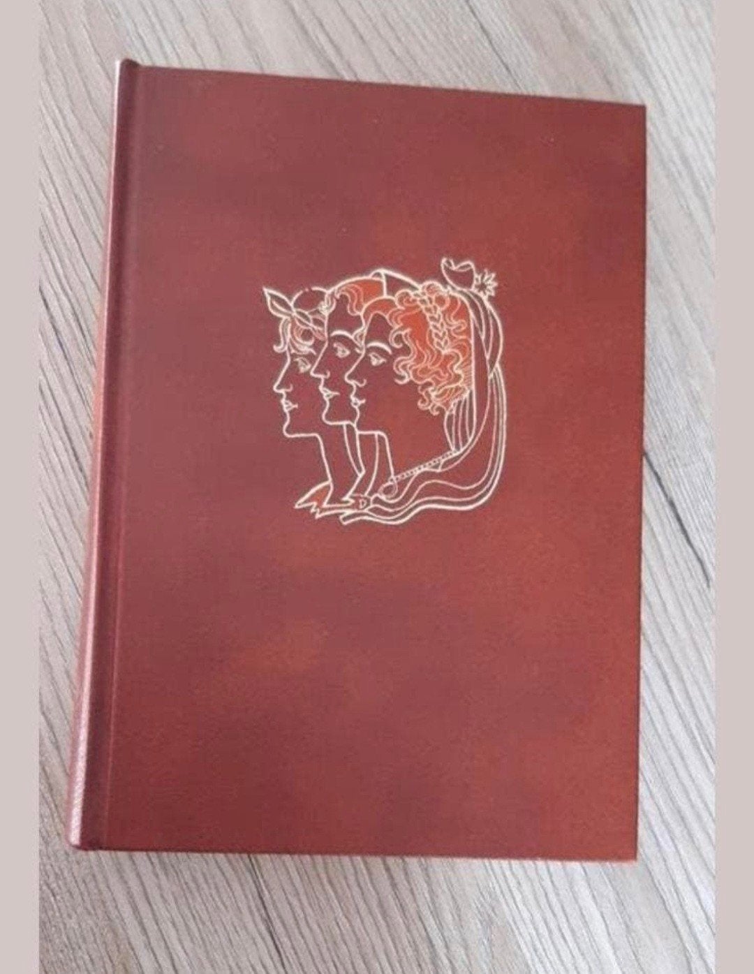 Daphne du Maurier - Drie Vrouwenportretten (1974), Ophalen of Verzenden, Zo goed als nieuw, Daphne du Maurier, Nederland