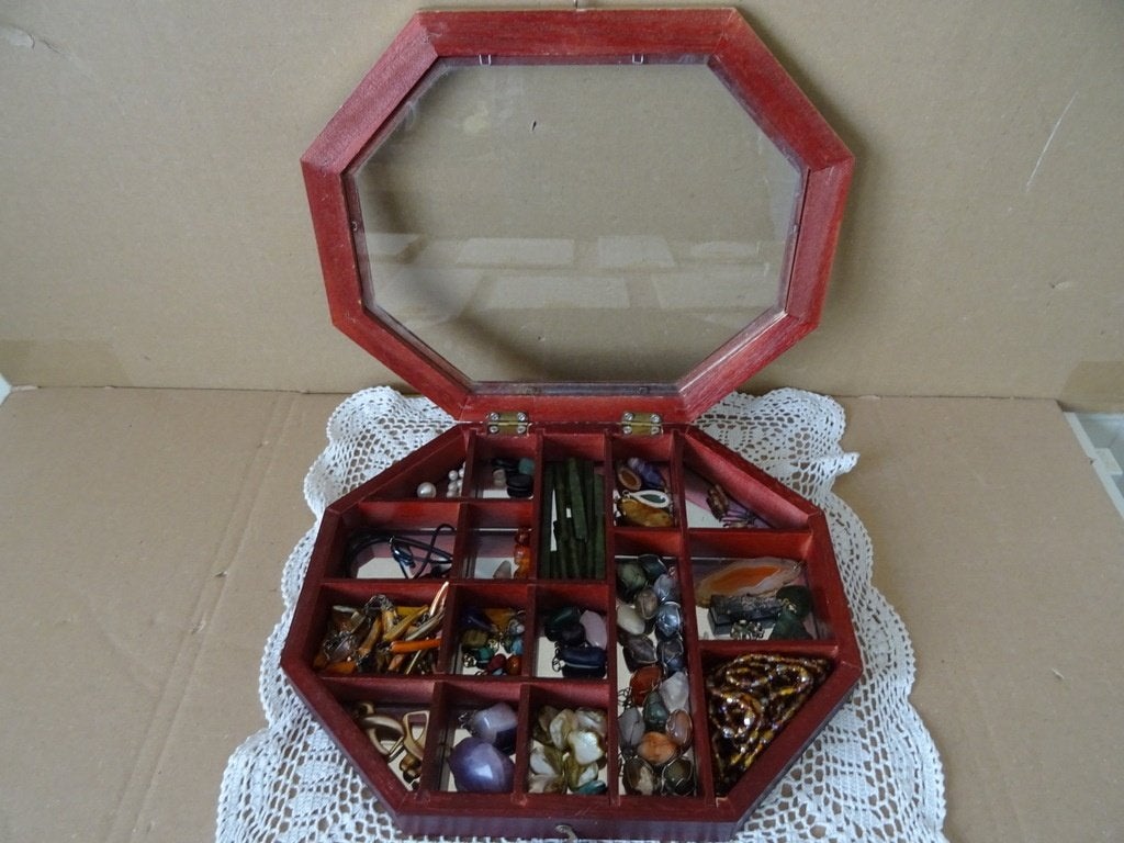 Curiosa collectie 43x medaillon hanger met edelsteen etc., Ophalen of Verzenden