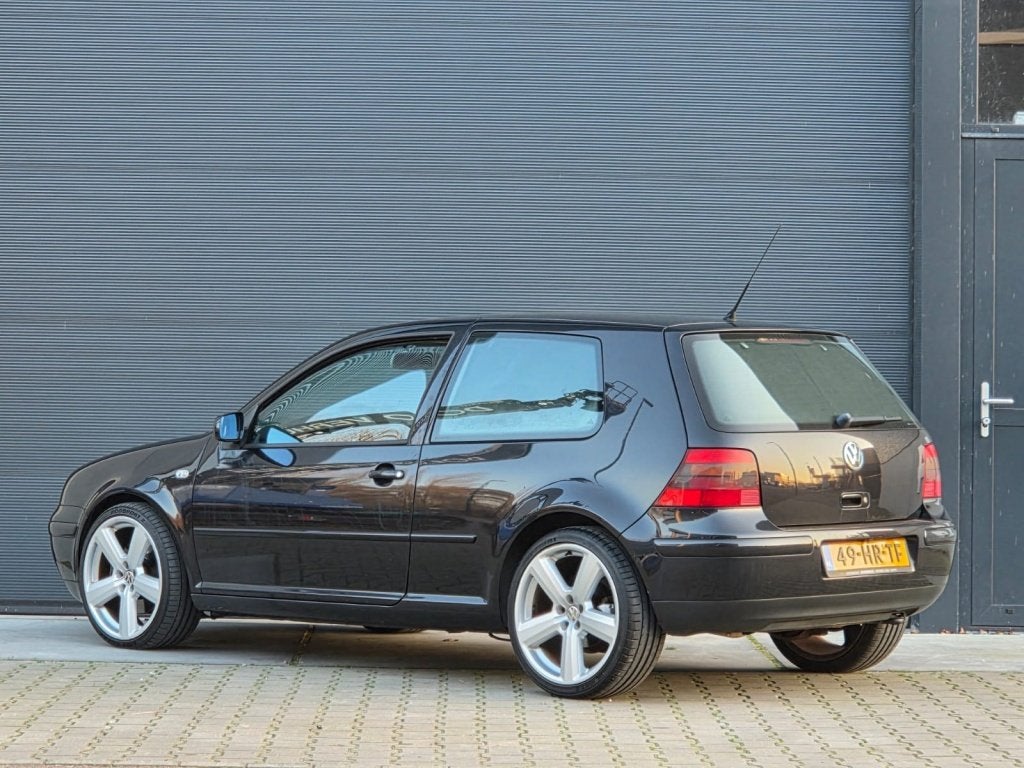 Volkswagen Golf UNIEK 2.3 V5 GTI NAP Bomvol optie's, Voorwielaandrijving, Gebruikt, Zwart, Bedrijf
