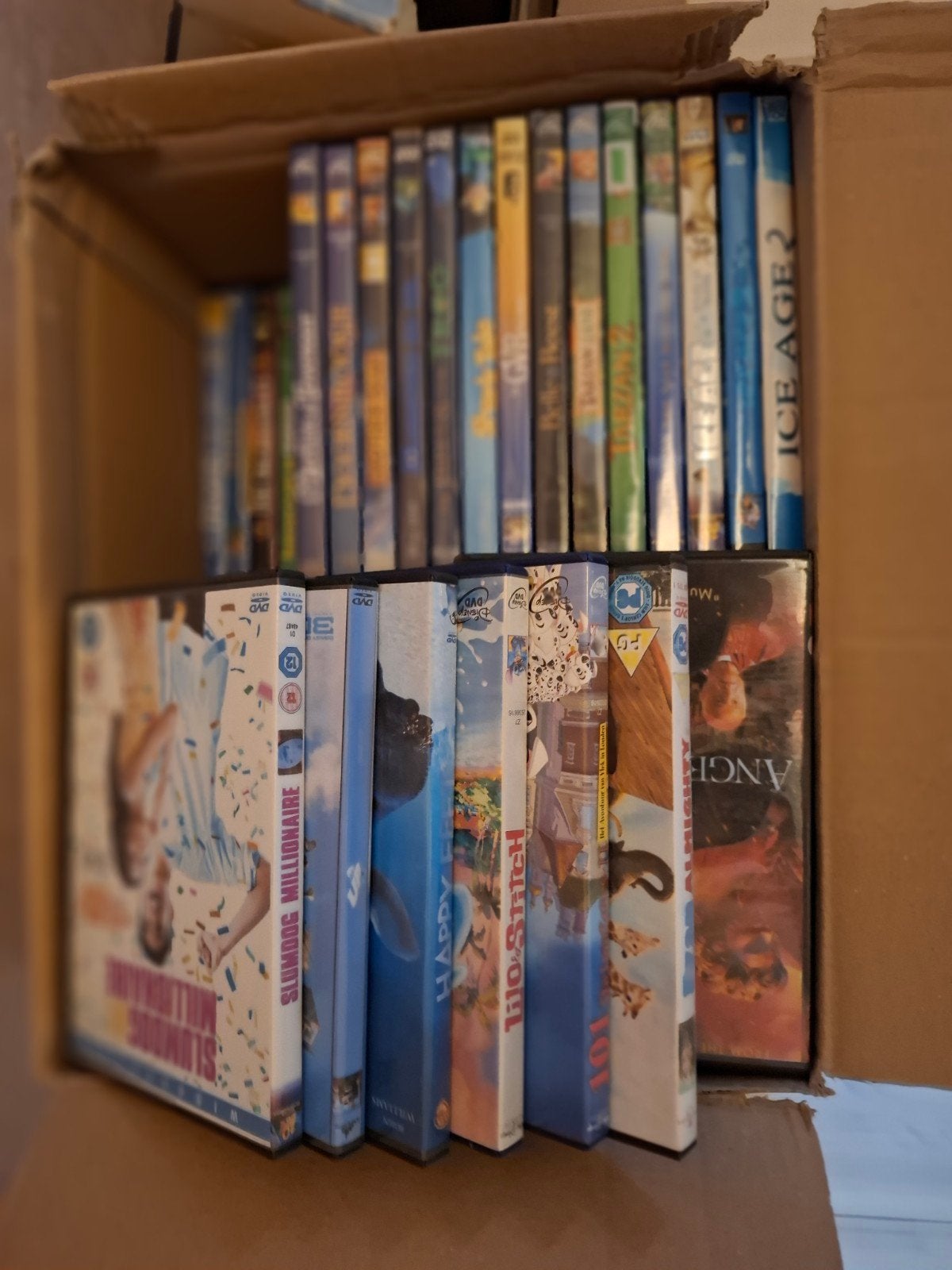 Doos vol met DVD,'s, Alle leeftijden, Ophalen, Zo goed als nieuw