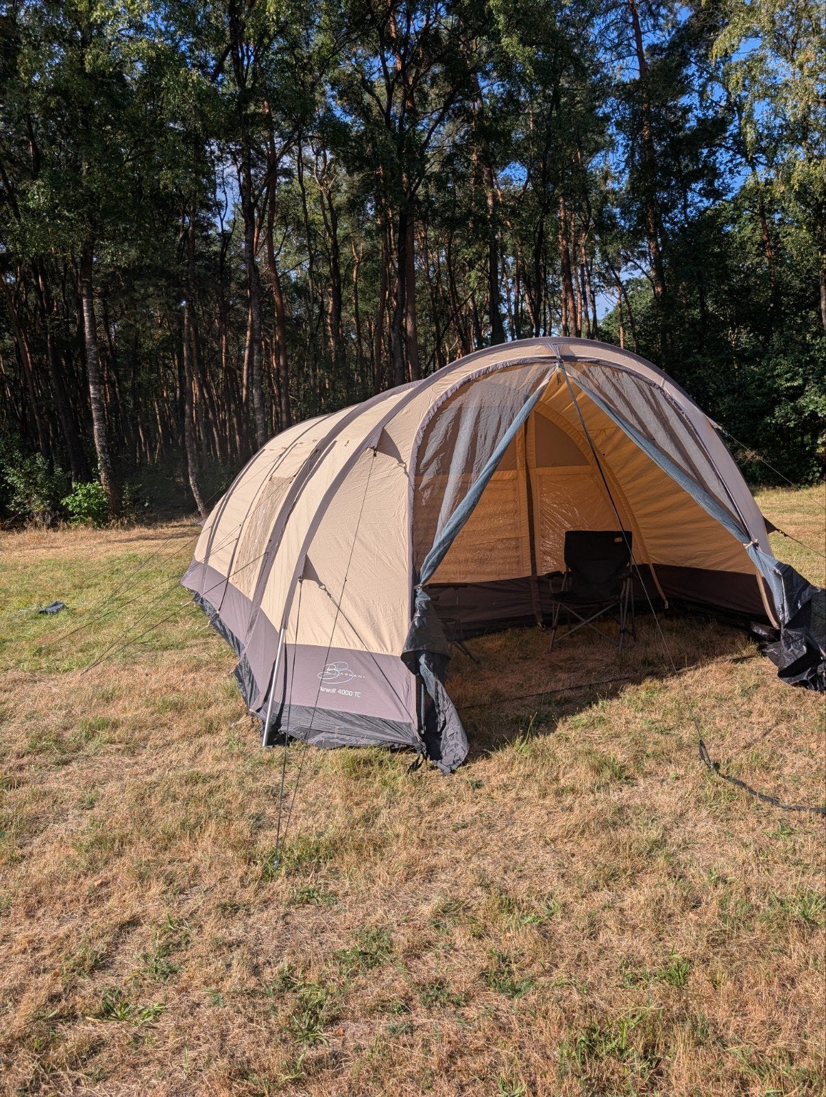 Bardani Airwolf 4000 TC tunneltent opblaasbare tent, Ophalen, Zo goed als nieuw, Tot en met 5