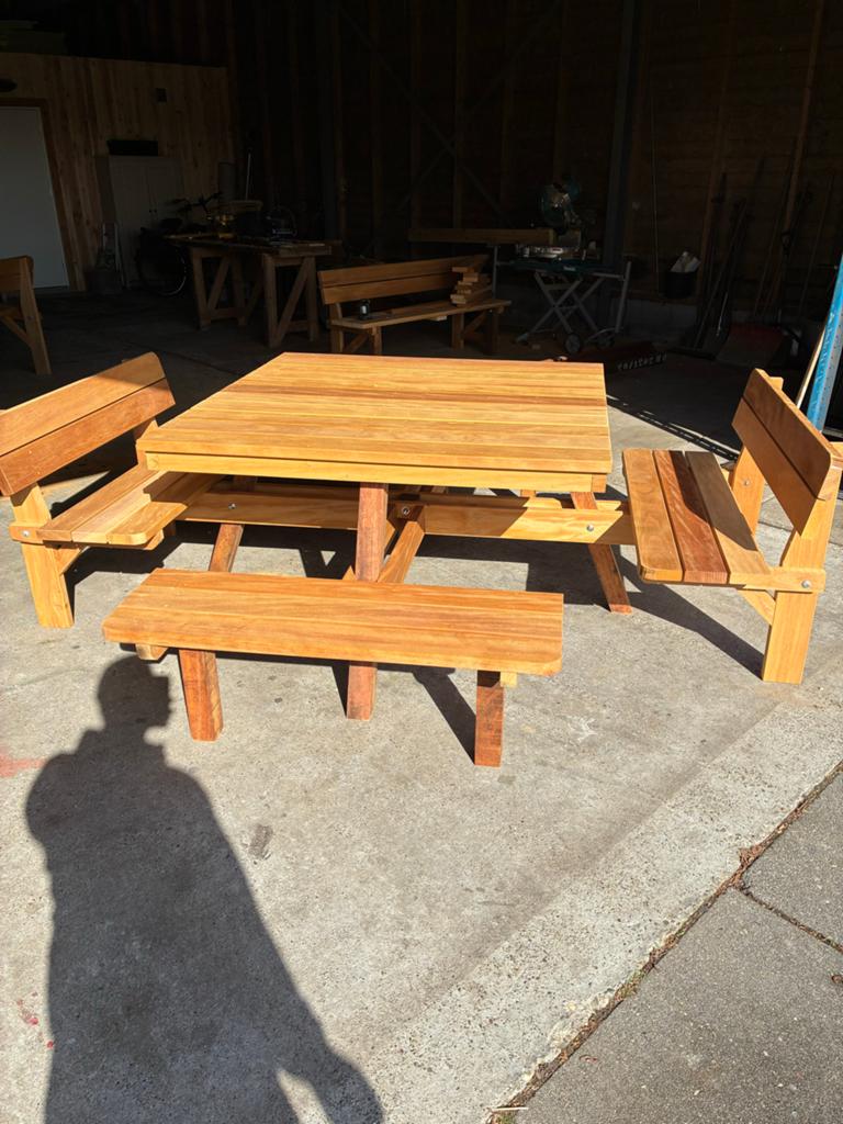 Robuuste hardhouten picknicktafel NIEUW, Tuin en Terras, Picknicktafels, Ophalen, Nieuw, Vierkant, Hout