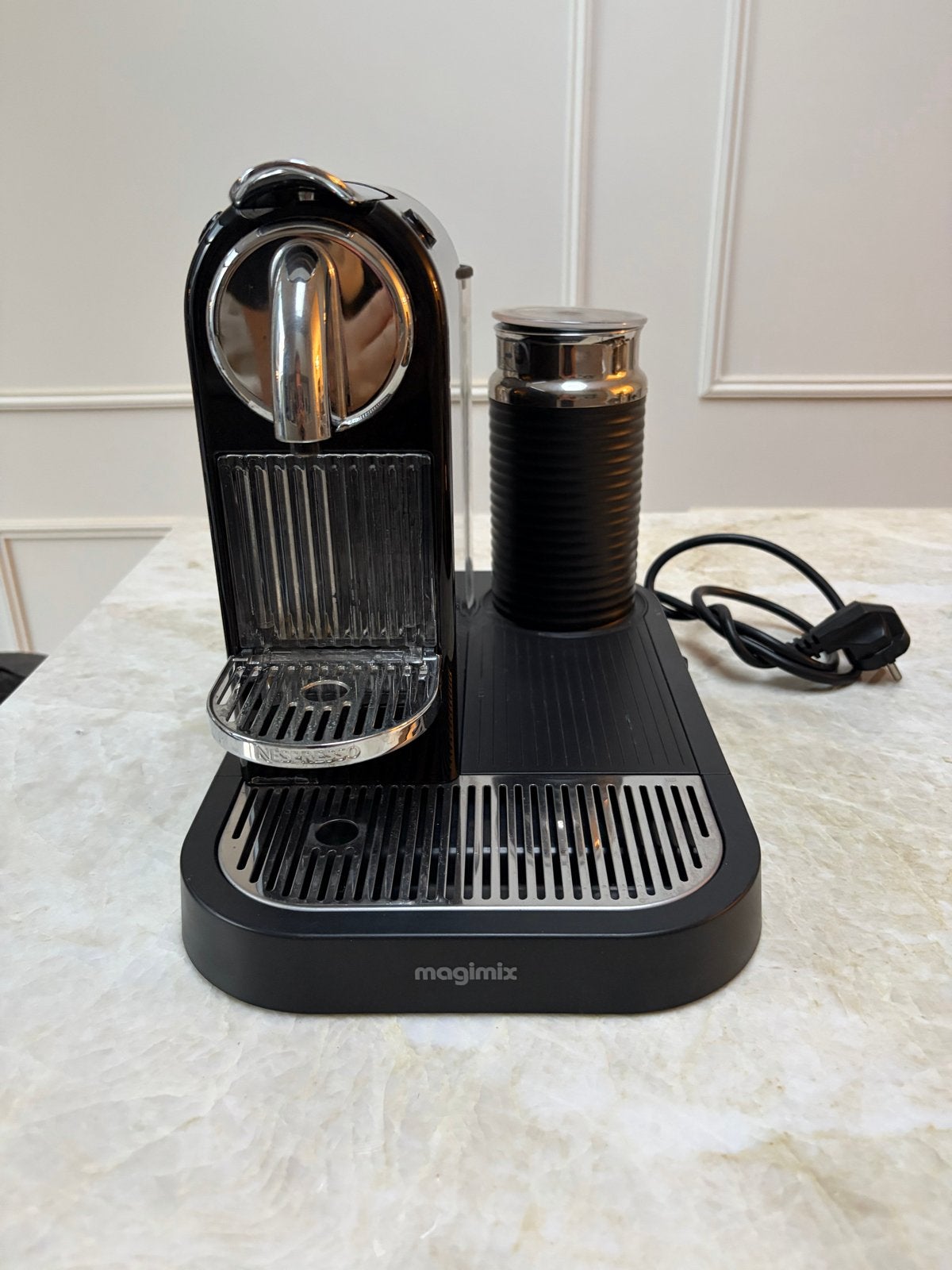 Nespresso Magimix koffiezetapparaat met melkopschuimer, Witgoed en Apparatuur, Koffiezetapparaten, Koffiemachine, Ophalen of Verzenden