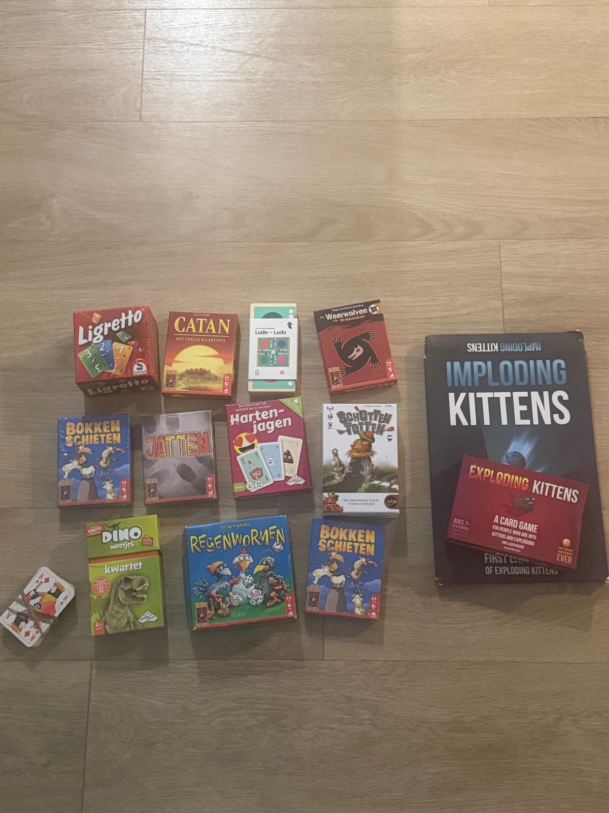 Diverse bordspellen en kaartspellen, Drie of vier spelers, Ophalen, Gebruikt