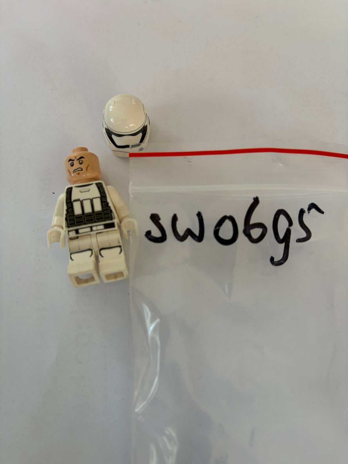 LEGO Star Wars First Order Stormtrooper SW0695 Minifiguur, Ophalen of Verzenden, Gebruikt, Lego