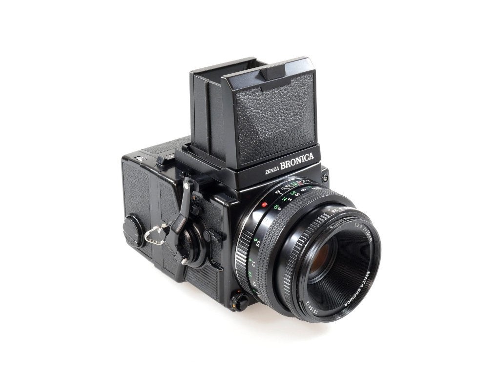 Bronica etrsi + 75mm 2.8 lens + cassette, T, Zo goed als nieuw, N, V