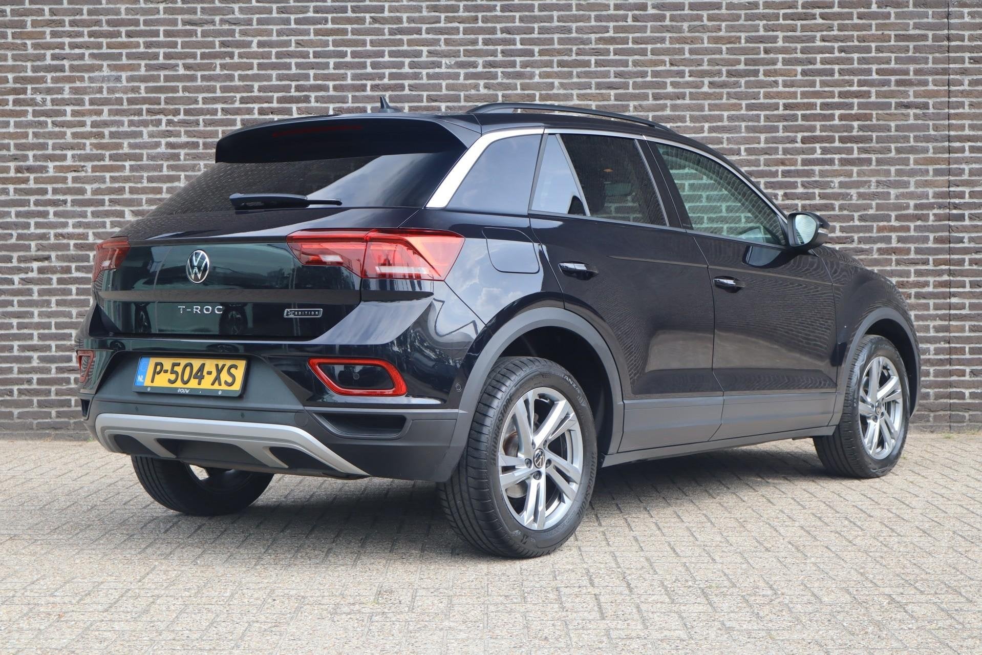 Volkswagen T-Roc 1.0 TSI 110pk Life | Cruise Control Adaptie, Auto's, Volkswagen, Voorwielaandrijving, 12 maanden, Stof, Gebruikt