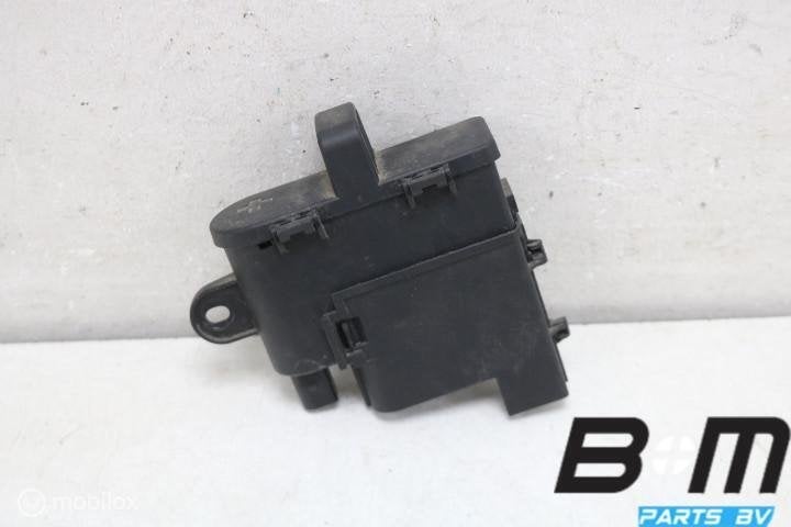 Zekeringkast VW Multivan T7 7T0937517A, Gebruikt