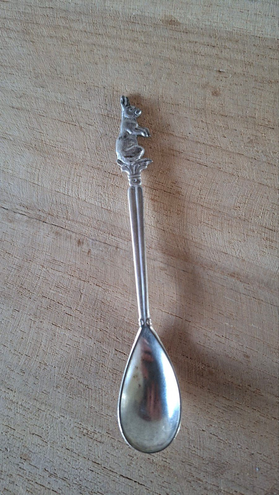 Vintage verzilverd theelepeltje met konijn, Ophalen of Verzenden
