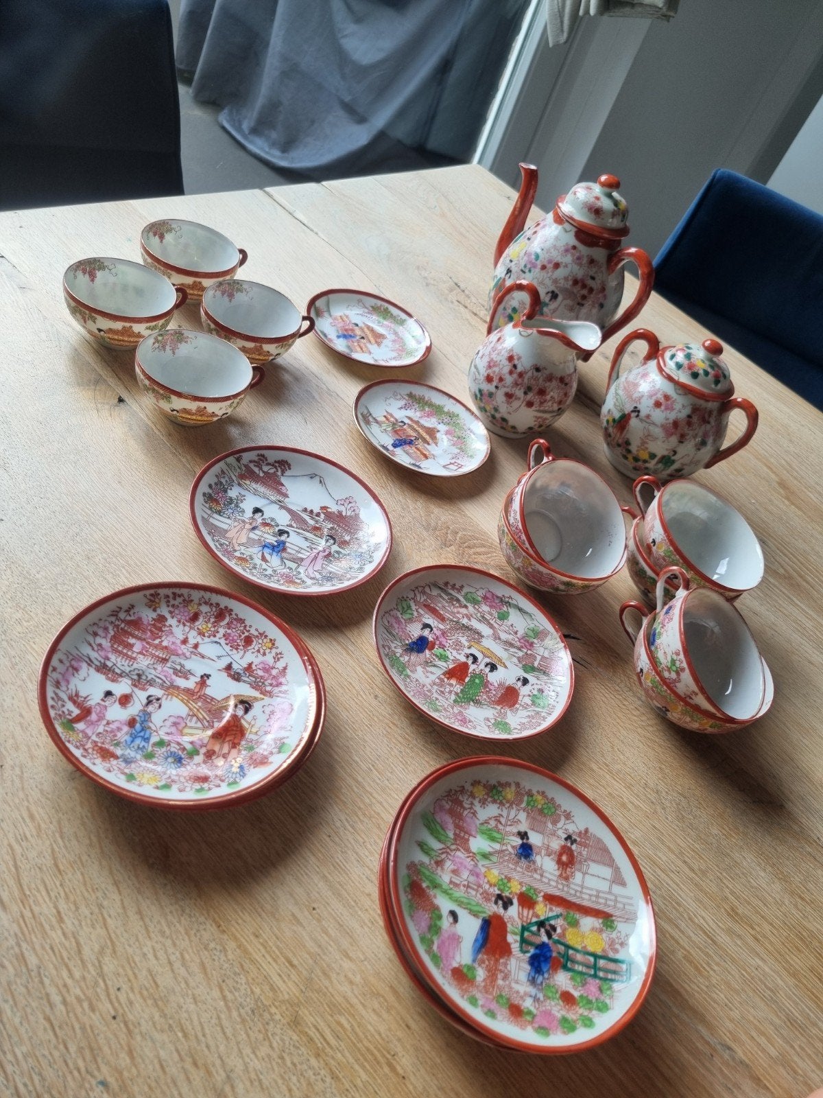 Vintage Japans theeservies, Geisha, Ophalen