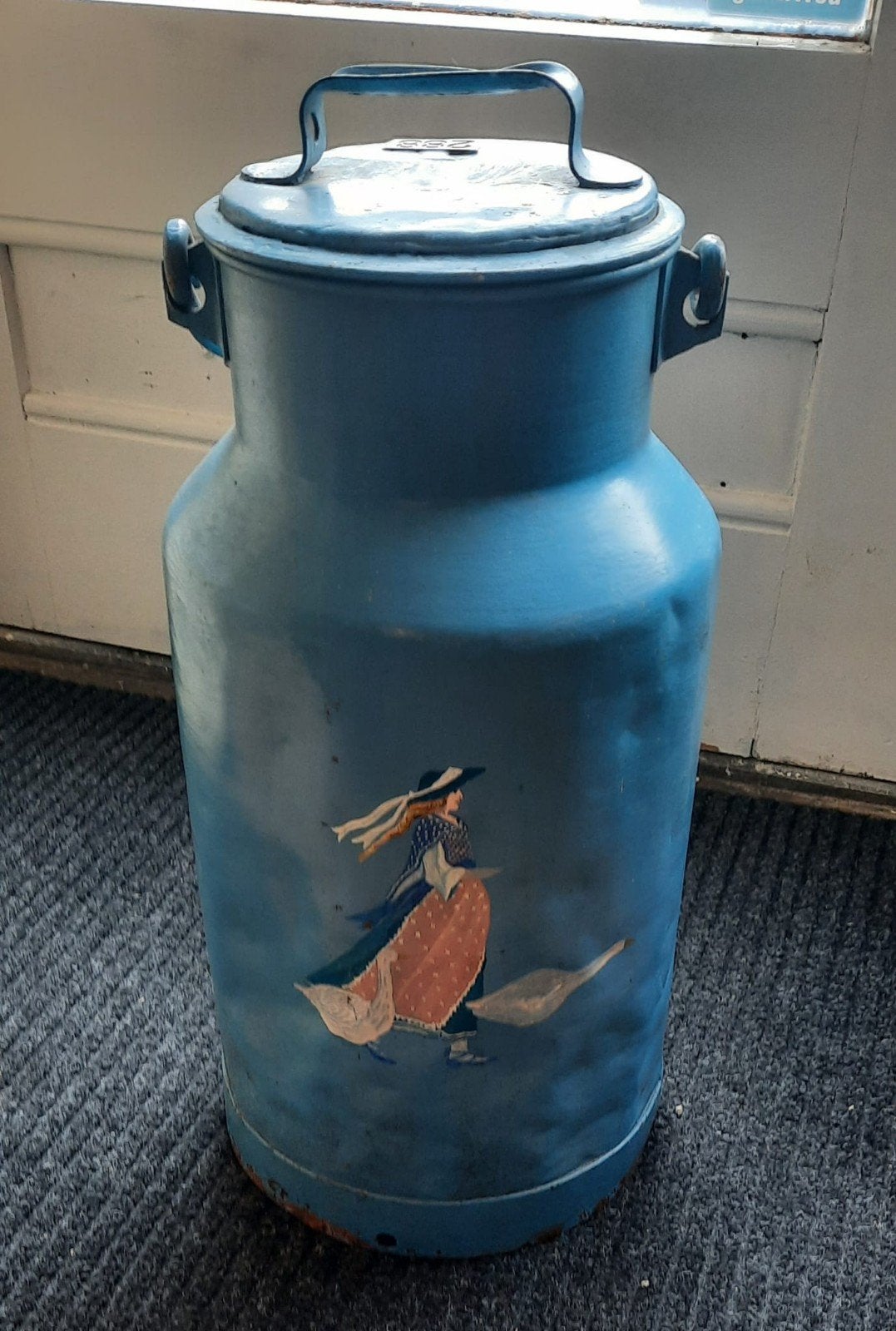 mooie blauwe melkbus, Ophalen