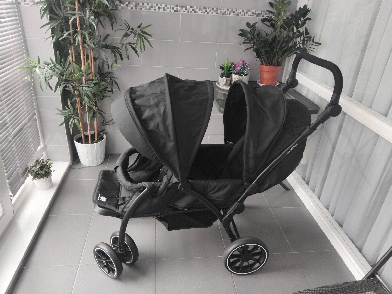 Deryan duobuggy, Kinderen en Baby's, Kinderwagens en Combinaties, Ophalen of Verzenden, Zo goed als nieuw, Overige merken