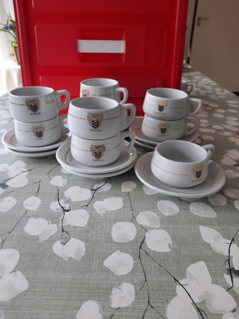 9 Rombouts Kop en Schotels - Goudkleurig en Geel, Ophalen of Verzenden