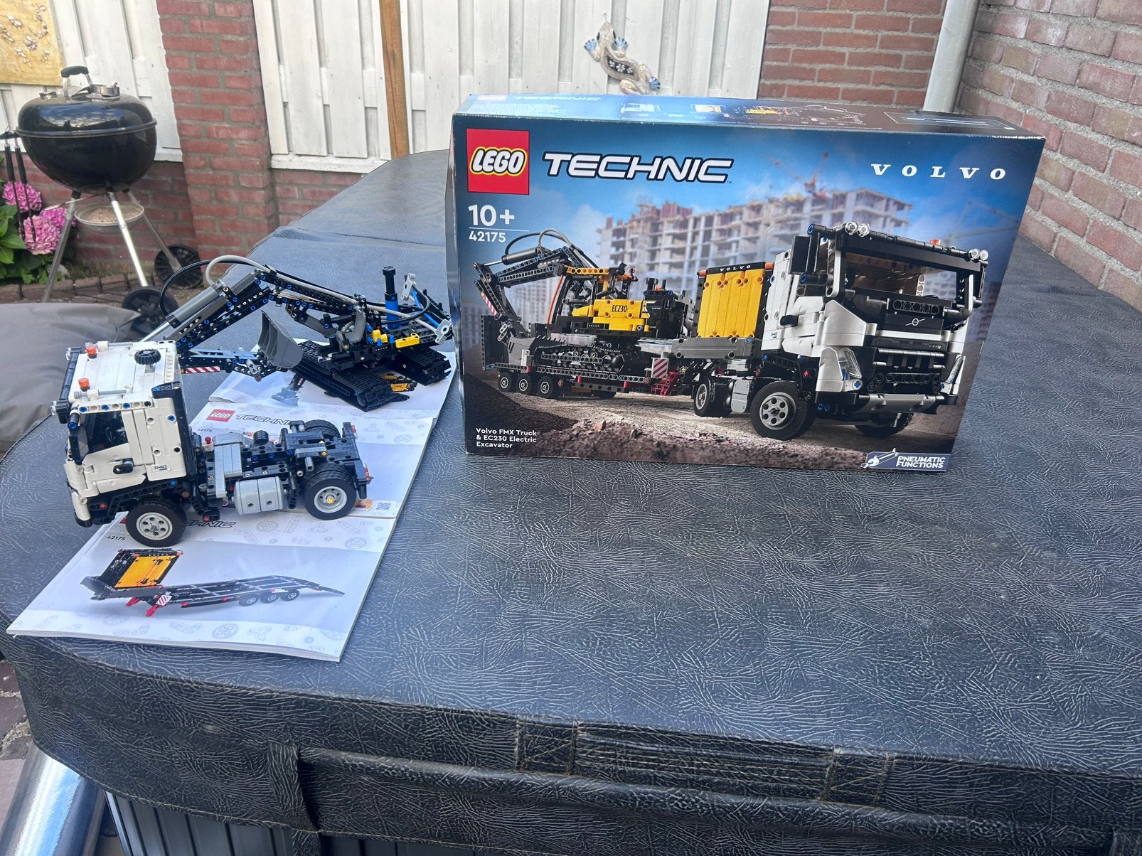 Te koop lego technic 42175 graafmachine, vrachtwagen opleg, Ophalen of Verzenden, Zo goed als nieuw