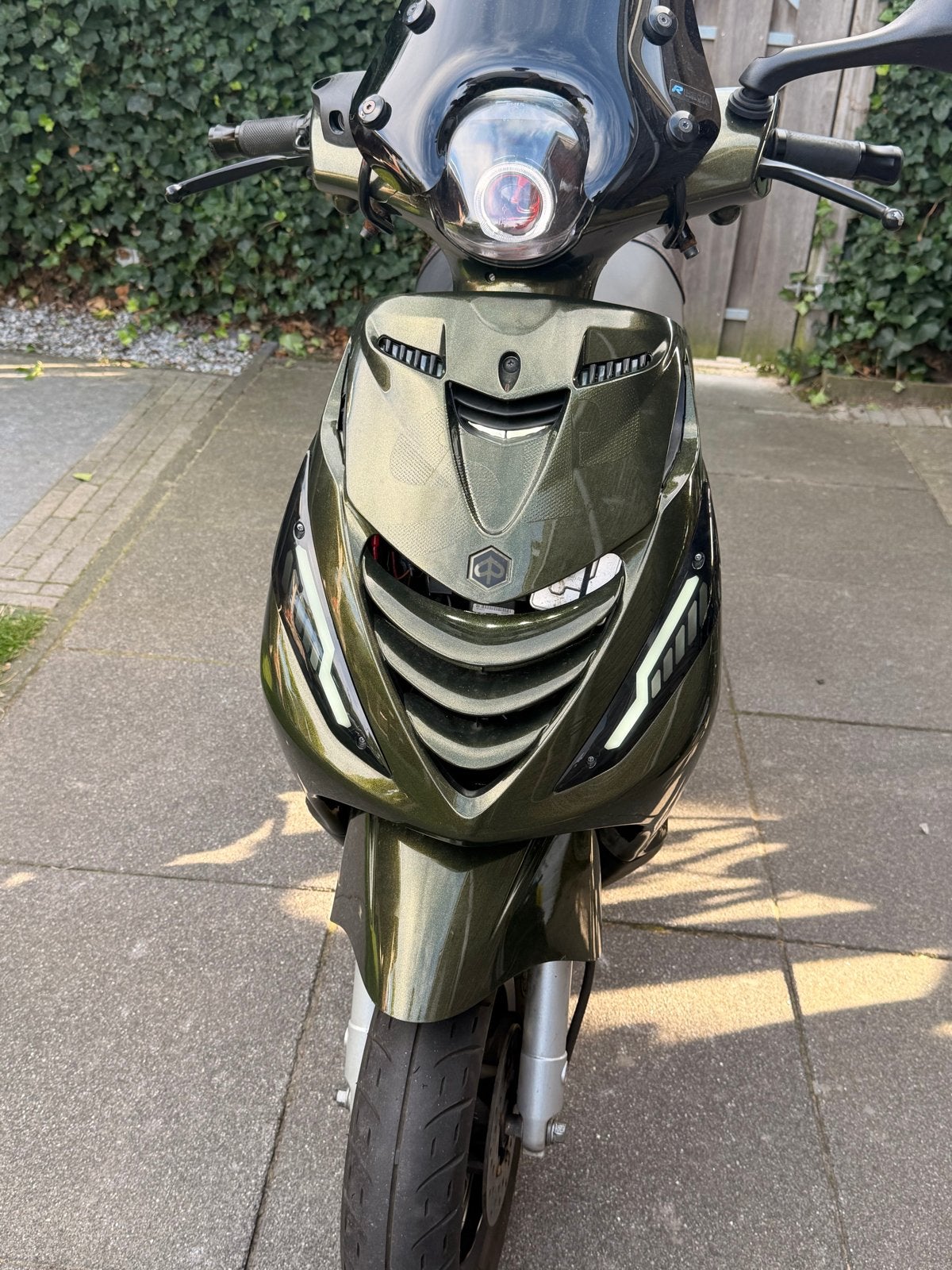 Piaggio Zip 4t iGET 2023 - met Vespa Devils eye, Ophalen, Gebruikt, Maximaal 45 km/u