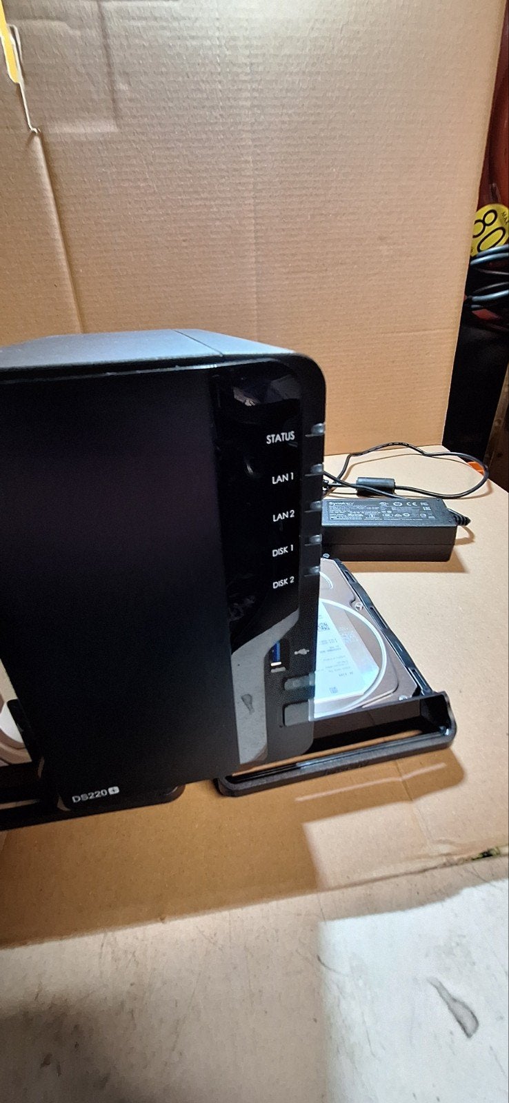 Synology DS220+ met 4GB RAM uitbreiding, Computers en Software, NAS, Ophalen, Zo goed als nieuw