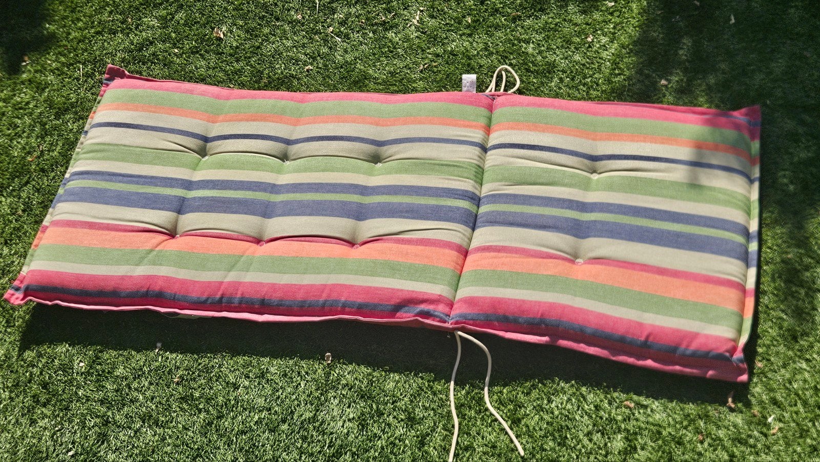 4 stoelkussens tuinstoelen, Ophalen, Zo goed als nieuw, Kunststof