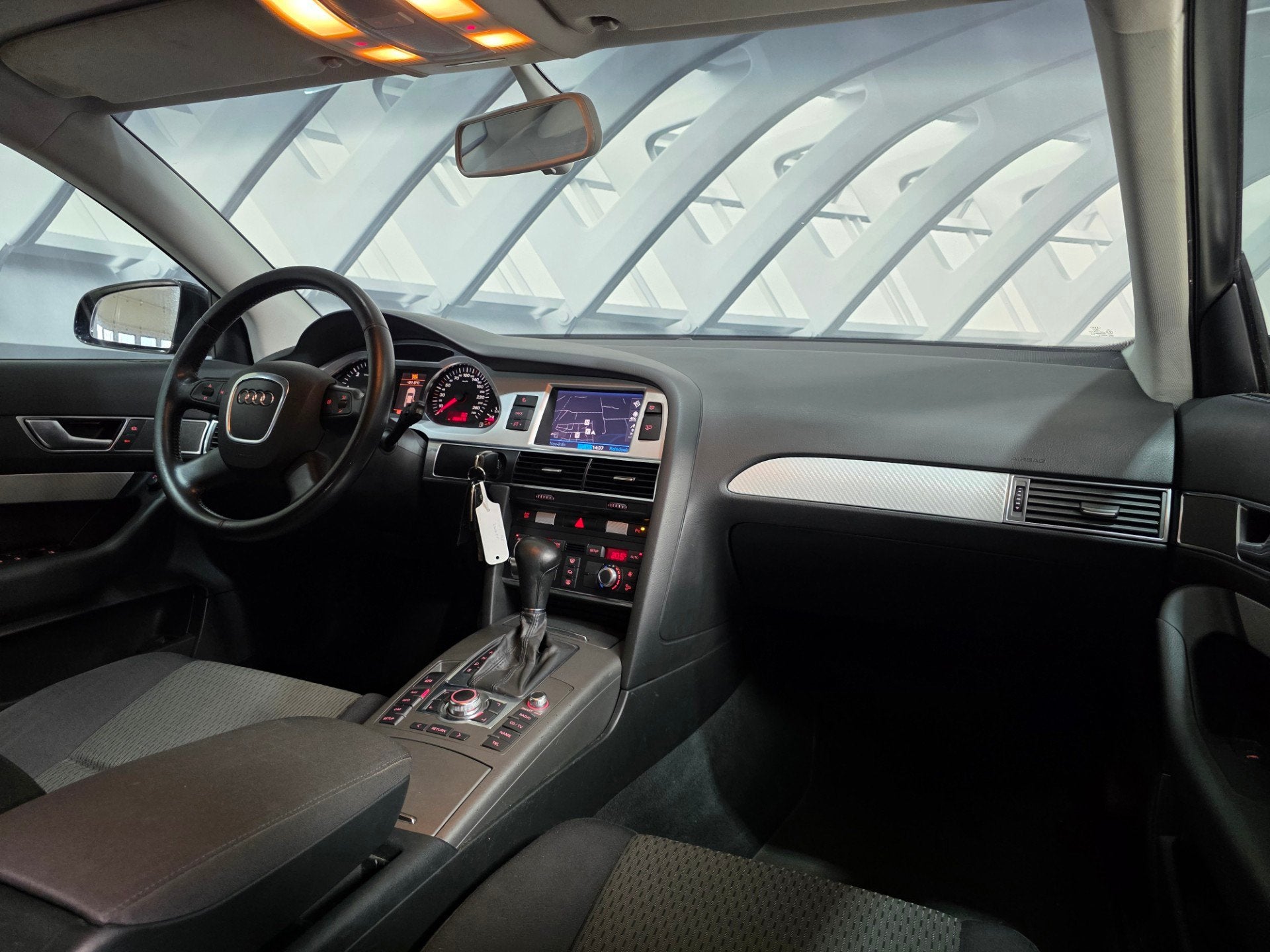 Audi A6 Limousine 2.4 Pro Line Automaat, Auto's, Stof, Zwart, Bedrijf, Grijs