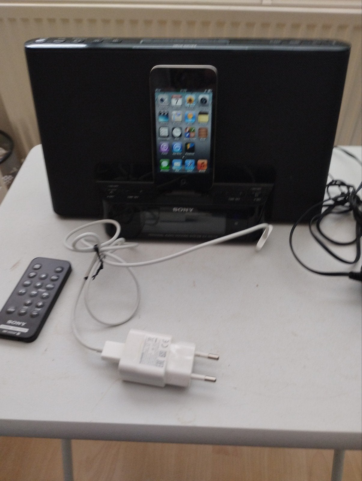 iPod 8GB met Sony Personal Audio Docking System, Audio, Tv en Foto, Mp3-spelers | Apple iPod, Ophalen of Verzenden, Gebruikt, Touch