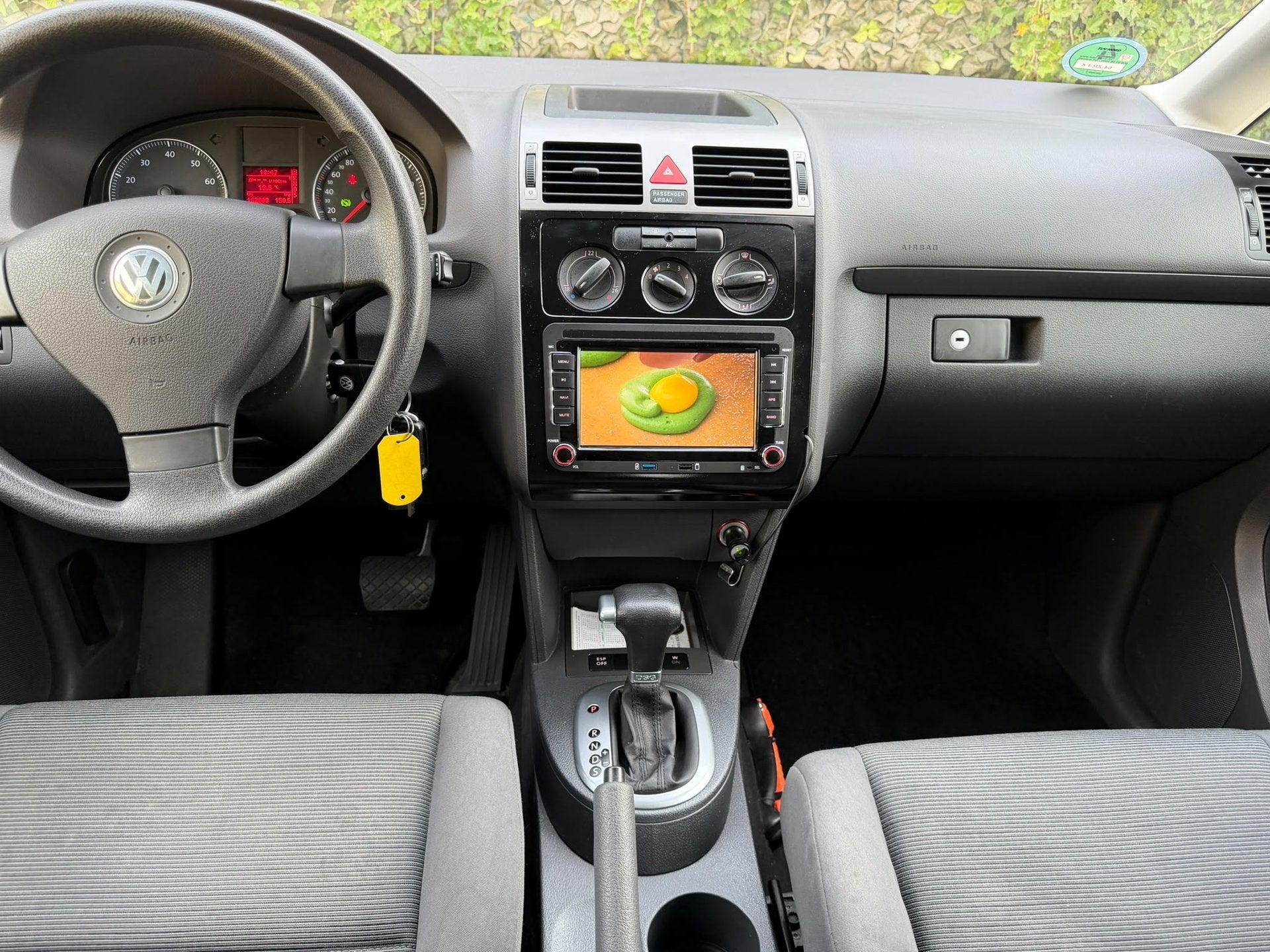 Foto 9 van Volkswagen Touran 1.4 TSI Optive