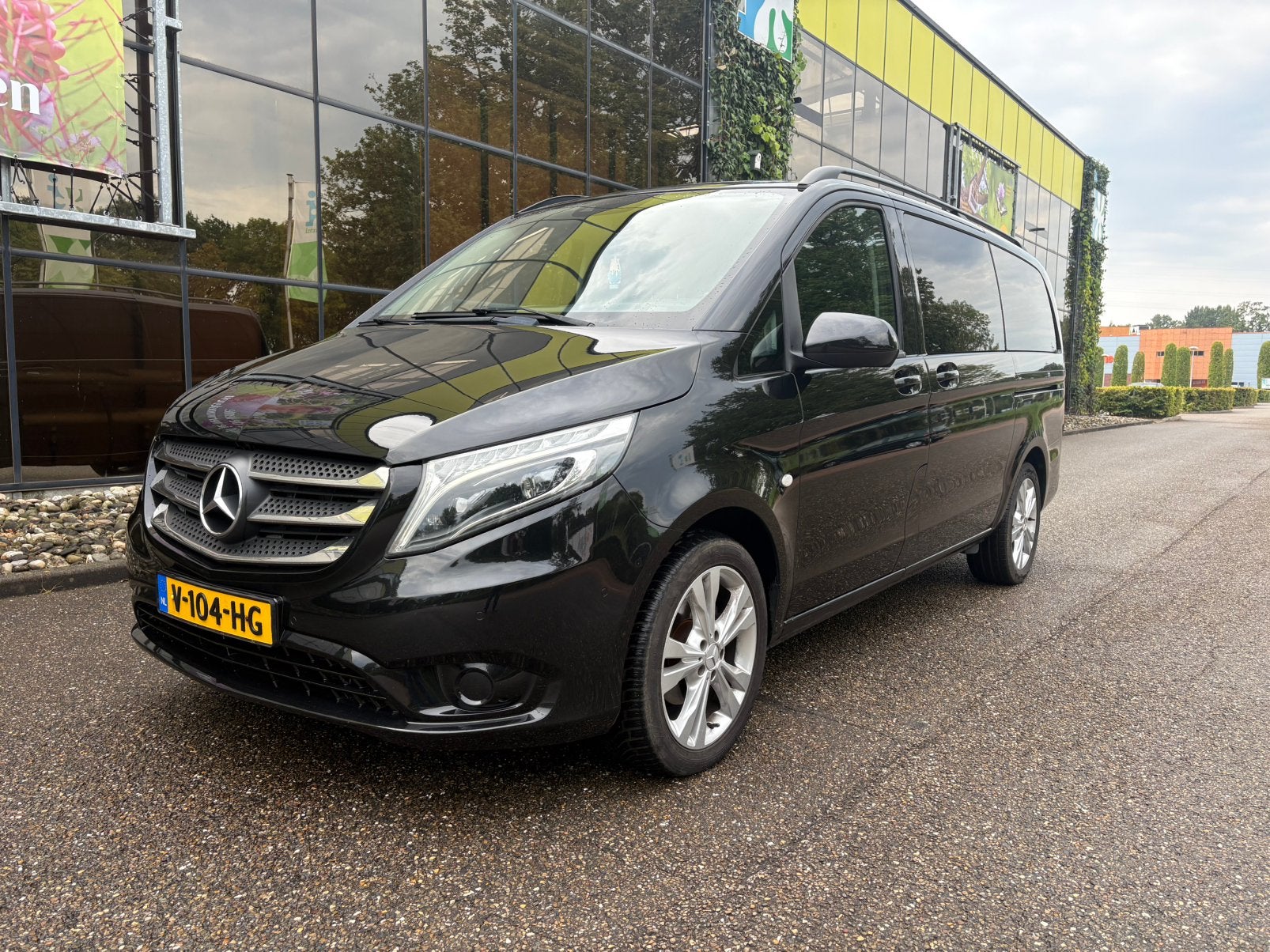 MERCEDES VITO 114 CDI AUT 2017 DUB.CAB LANG LED EURO6 MARGE!, Auto's, Bestelauto's, Automaat, 4 cilinders, Zwart, 2072 kg