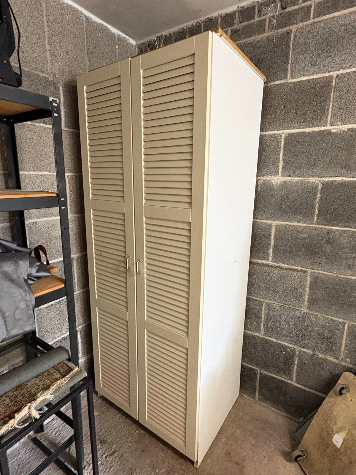 IKEA kast met louvredeuren, Ophalen, Gebruikt, 50 tot 100 cm, 150 tot 200 cm