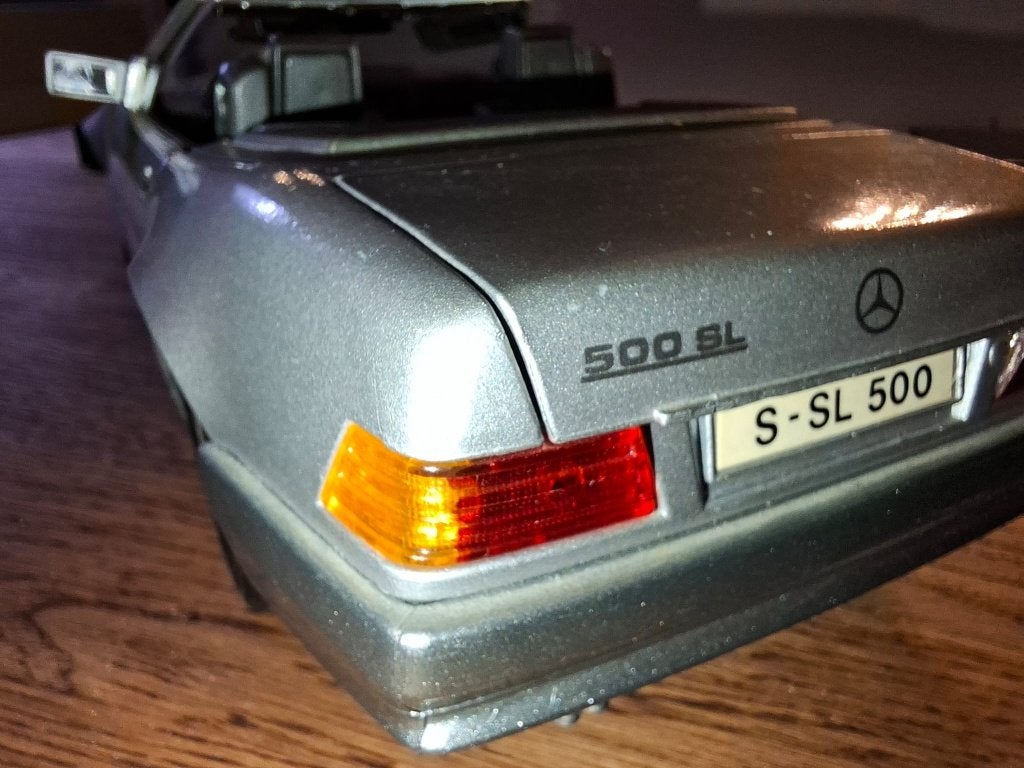 Bburago Mercedes-Benz 500 SEC (C126) SL , topstaat., Ophalen of Verzenden, Zo goed als nieuw, Auto, Bburago