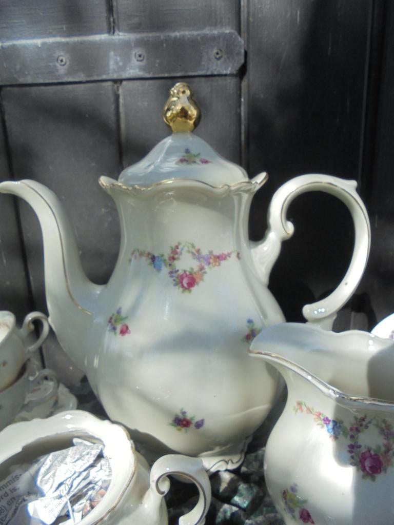Koffiepot + Roomstel Mitterteich Bavaria bloemetjes guirland, Antiek en Kunst, Ophalen of Verzenden