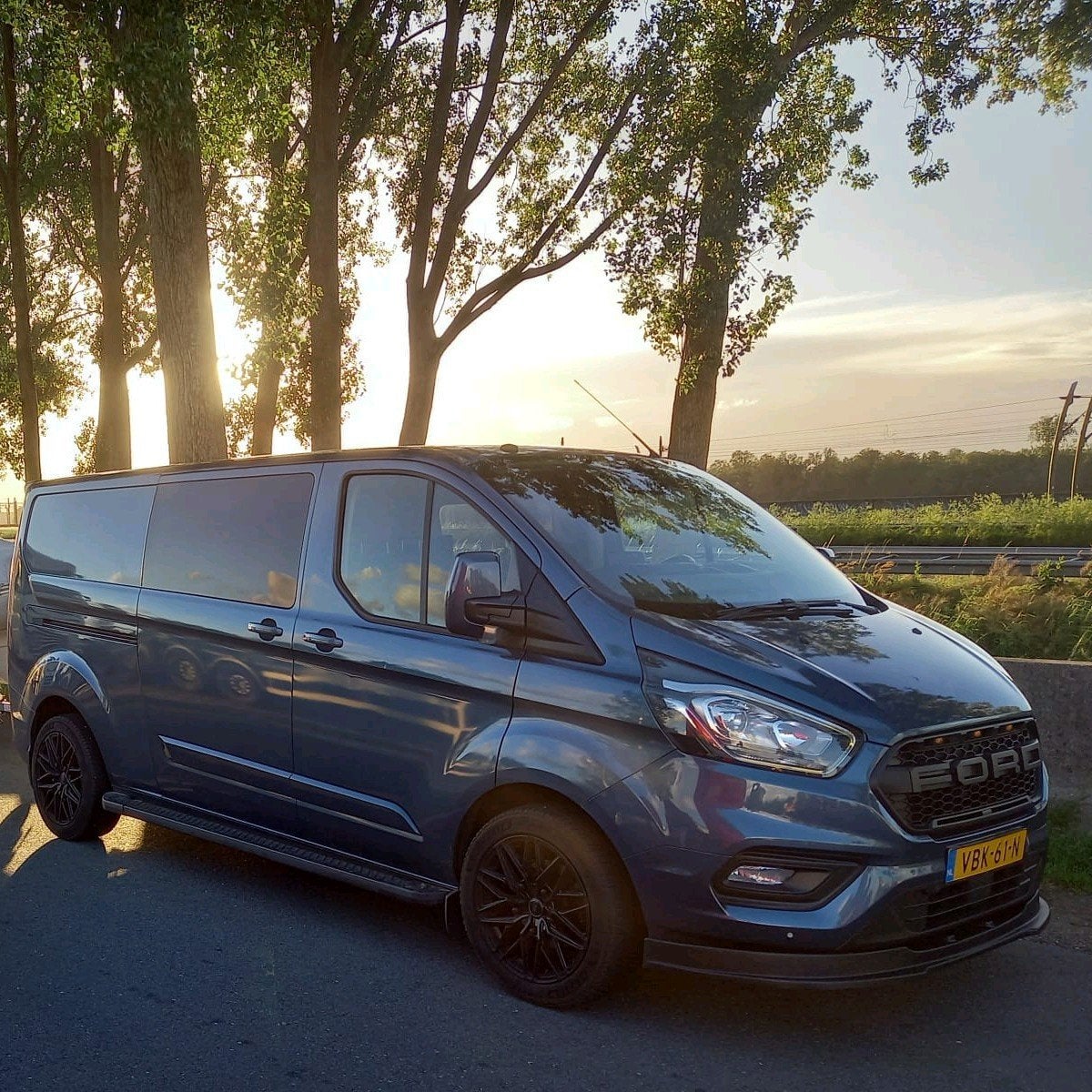 Ford Transit Custom GB 2.0 Tdci 130PK 320 L2h1 2019 DC MARGE, Auto's, Voorwielaandrijving, Dealer onderhouden, 1995 cc, 4 cilinders