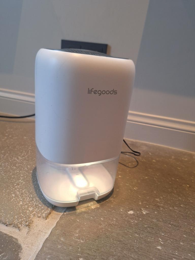 Lifegoods Luchtontvochtiger - Compact en Efficiënt, Ophalen of Verzenden, Zo goed als nieuw, Luchtontvochter