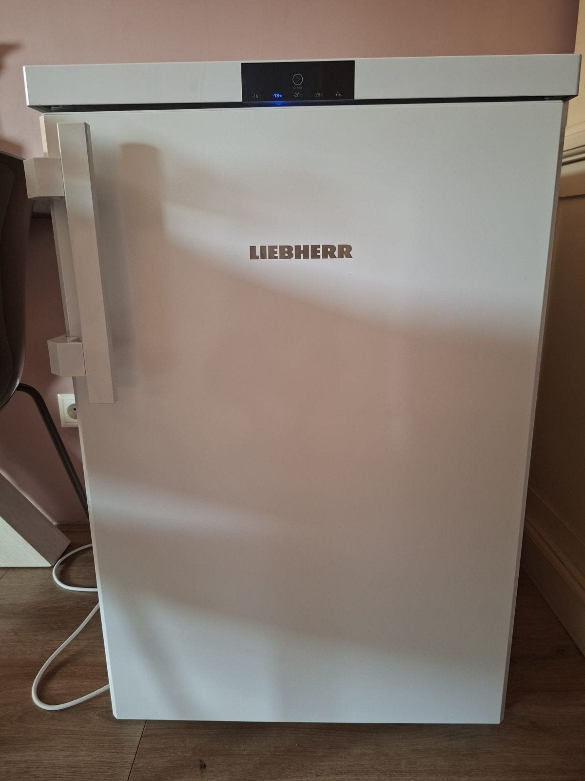 Liebherr FNe 1404 NoFrost Vriezer - Zo goed als nieuw, Minder dan 60 cm, Zo goed als nieuw, Energieklasse A of zuiniger, Vrijstaand