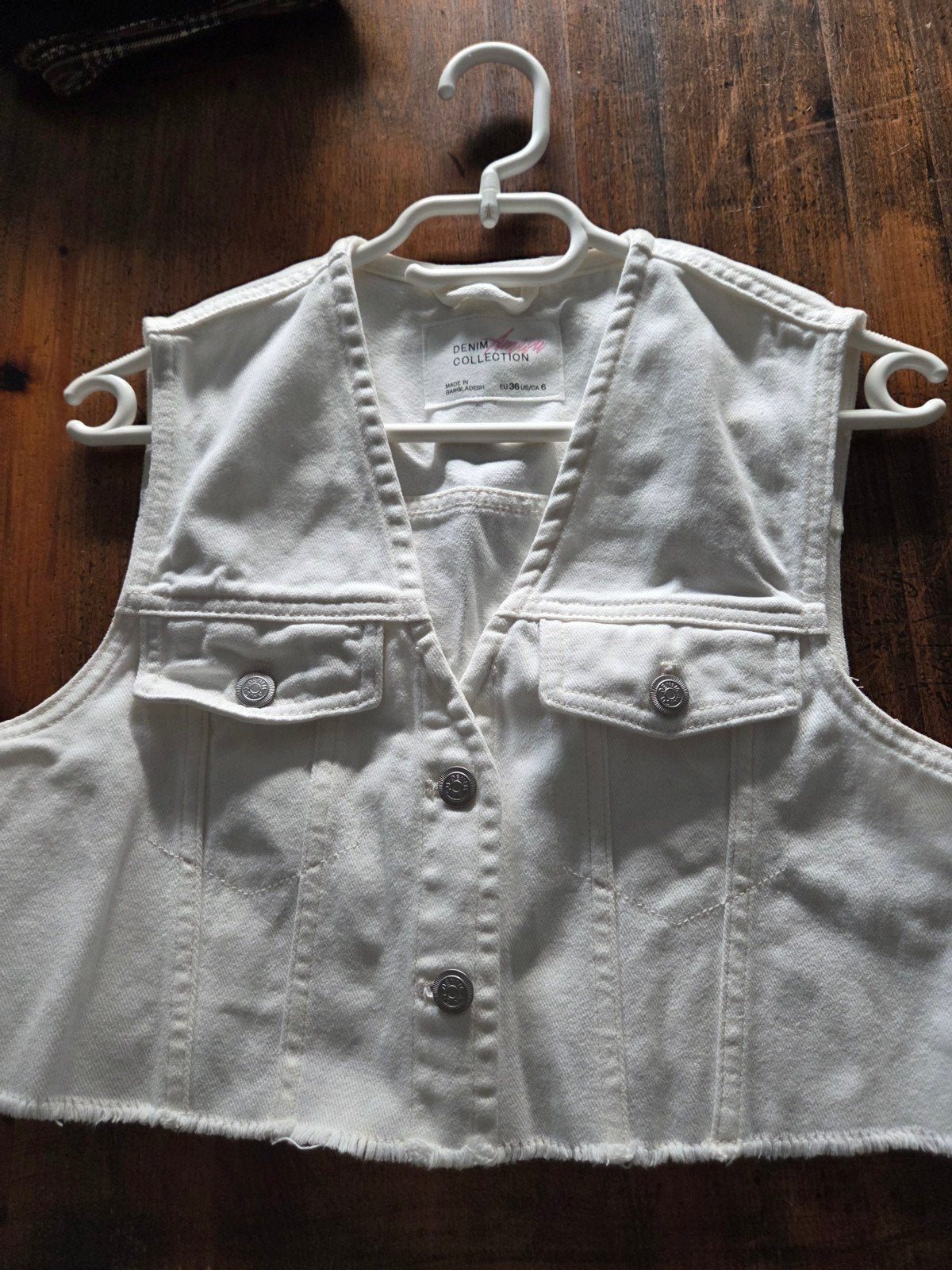 Witte spijker gilet van Amisu, maat 36, Ophalen of Verzenden