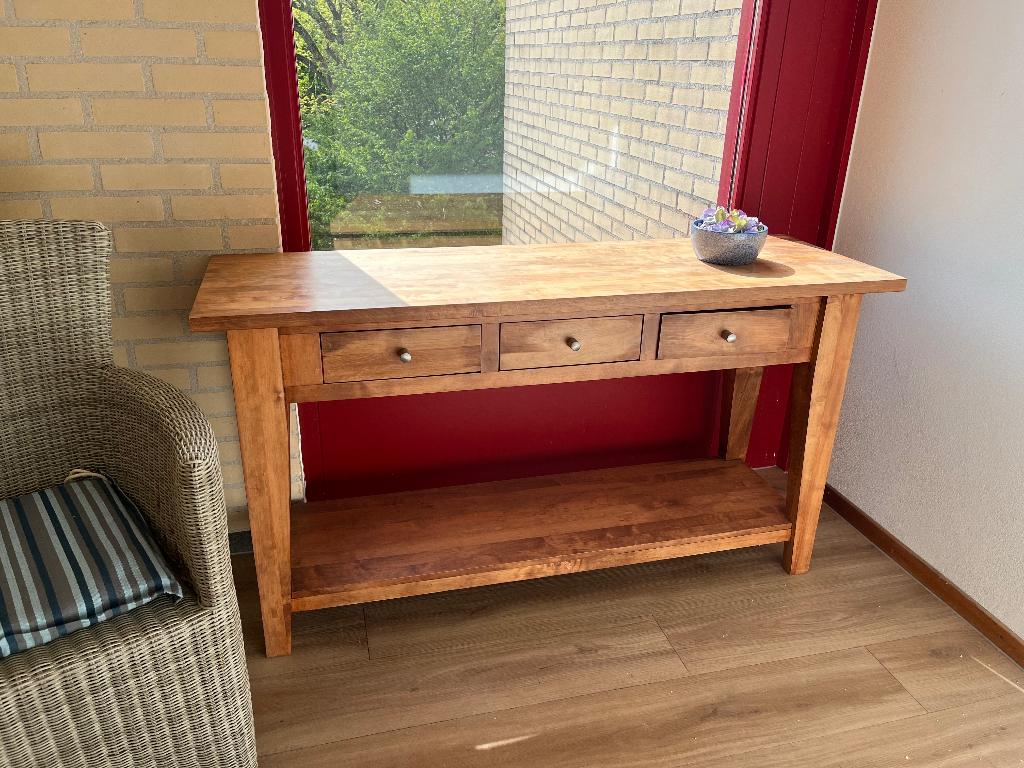 Prachtige houten Sidetable 140 cm, Ophalen, 100 tot 150 cm, Zo goed als nieuw, Modern