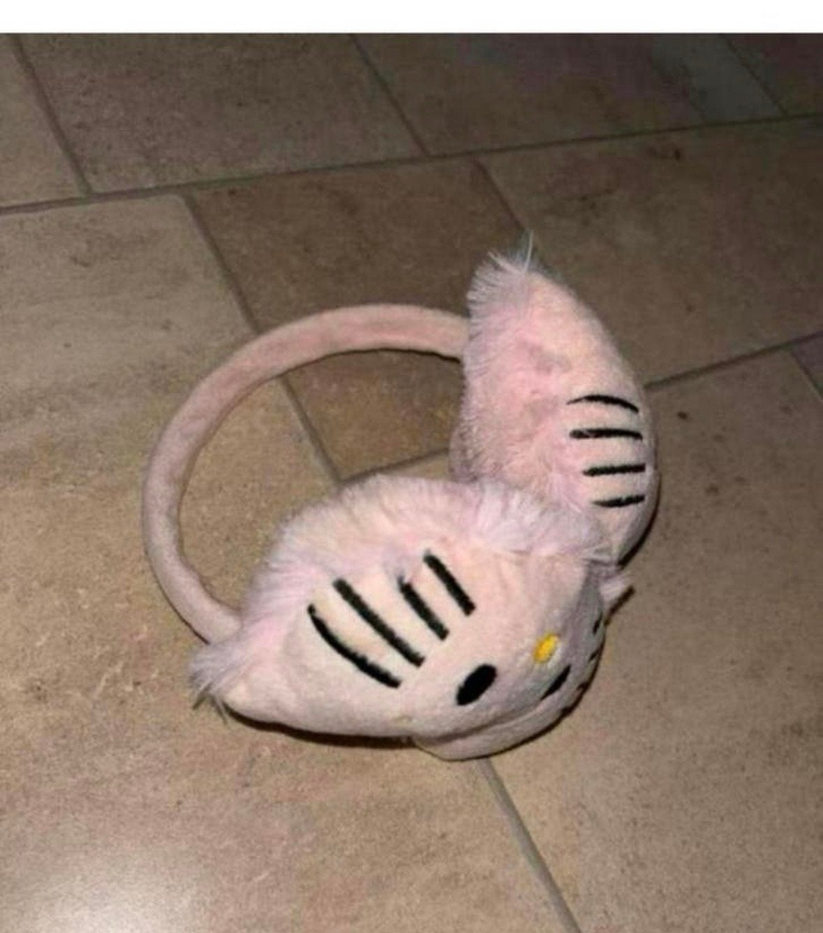 Roze Hello Kitty Oorbeschermers, Ophalen of Verzenden, Gedragen, Maat 38/40 (M), Muts