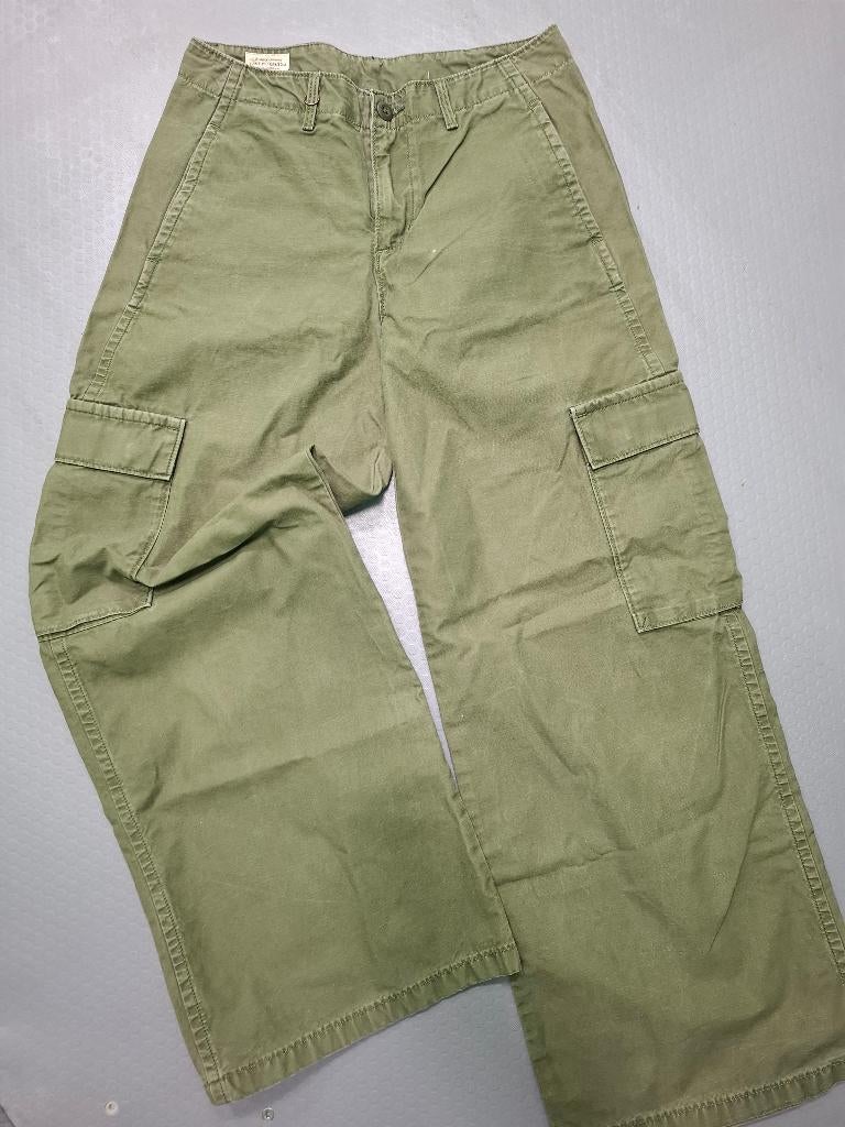 “Levi’s Premium cargo broek groen  maat XS, Overige kleuren, Verzenden, Zo goed als nieuw, W27 (confectie 34) of kleiner