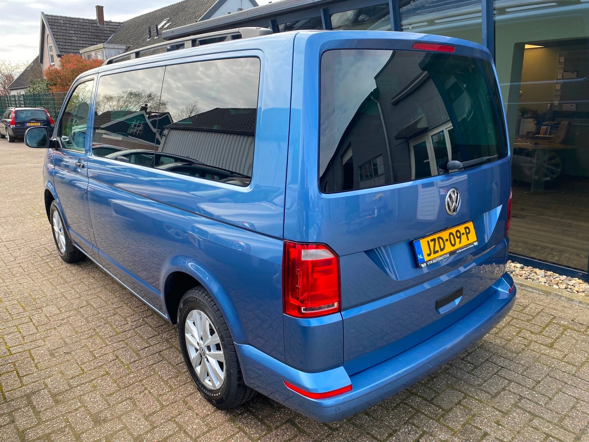 Volkswagen Transporter Multivan 2.0 TSI L1H1 Comfortline Ben, Voorwielaandrijving, Gebruikt, Blauw, Bedrijf