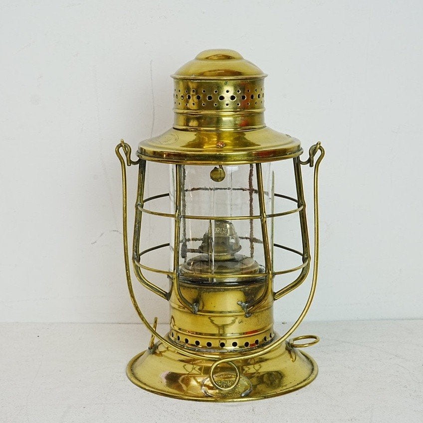 Antieke Perko scheepslamp / olielamp, messing., Verzamelen, Ophalen of Verzenden, Zo goed als nieuw, Motorboot of Zeilboot, Gebruiksvoorwerp