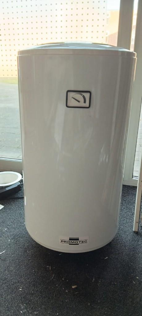Boilers, Doe-het-zelf en Verbouw, Geisers en Boilers, Zo goed als nieuw, Boiler, 20 tot 100 liter, Minder dan 3 jaar oud, Ophalen